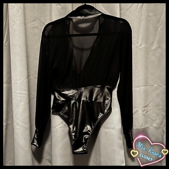 Black Long Sleeved NOT Fonda Playsuit Size Medium - Picture 3 of 4